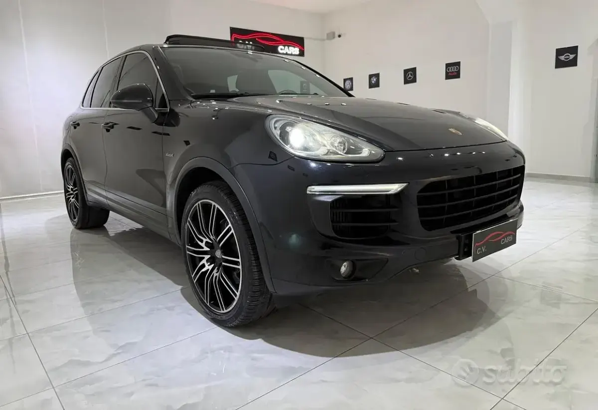 Usata Porsche Cayenne 262 CV (192 kW) 2017 Nero SUV