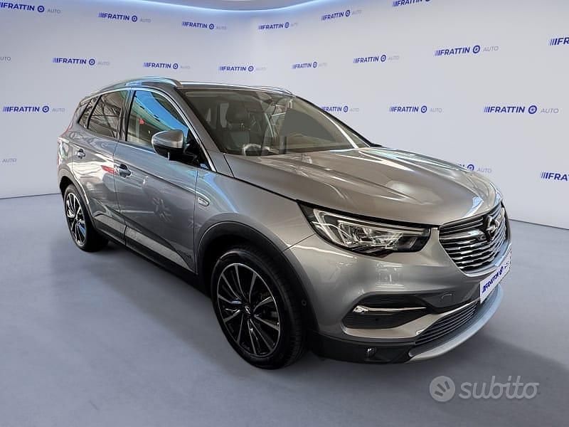 Usata Opel Grandland X 200 CV (147 kW) 2020 Quartz grey  vernice metalliz SUV