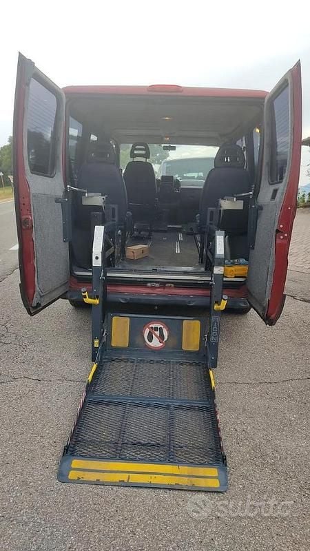 Usata Citroën Jumper 127 CV (93 kW) 2022 Monovolume