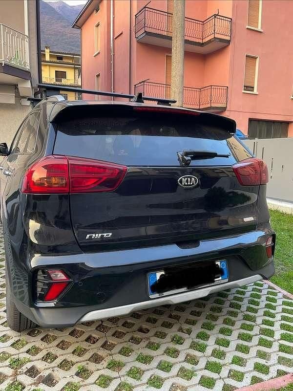Usata Kia Niro 105 CV (77 kW) 2020 Nero SUV