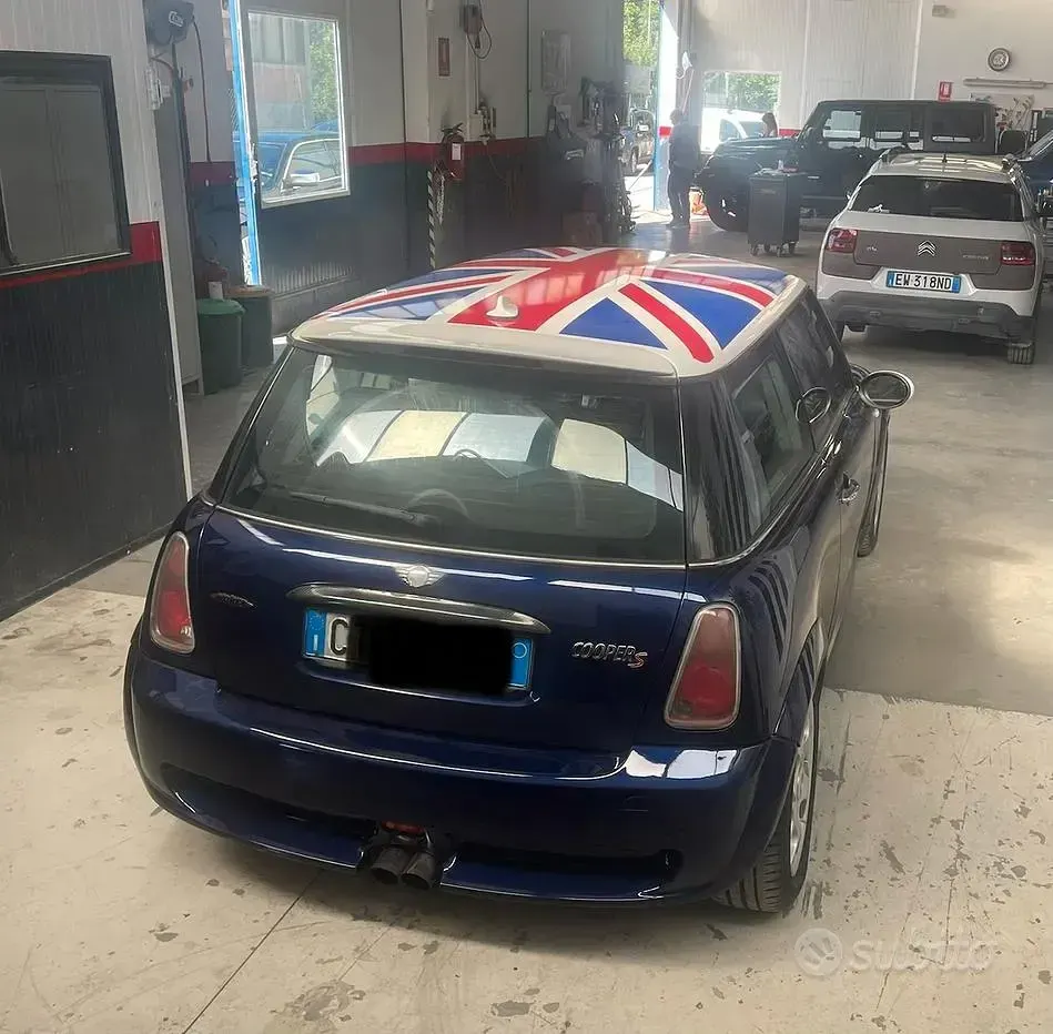 Usata Mini Cooper S 170 CV (125 kW) 2005 Bluazzurro Utilitaria
