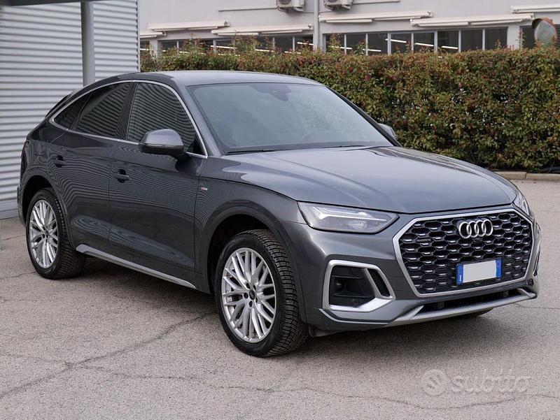 Usata Audi Q5 Sportback S-line plus 204 CV (150 kW) 2022 Grigio SUV
