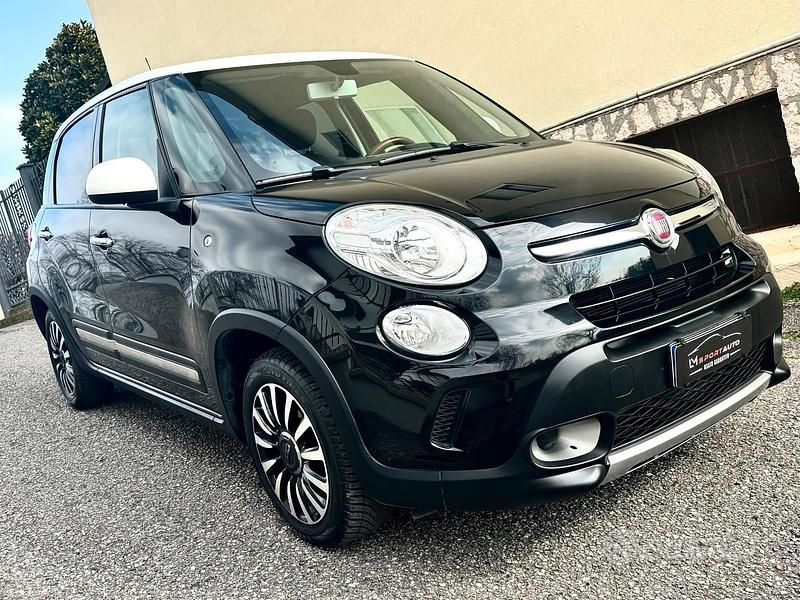 Usata Fiat 500L Trekking 95 CV (69 kW) 2017 Nero Monovolume