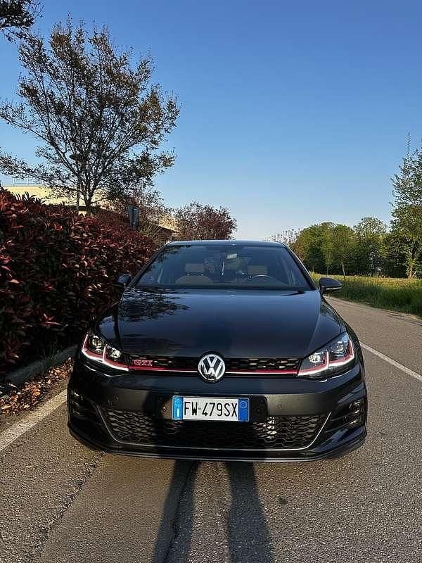 Usata VW Golf VII GTI 245 CV (180 kW) 2019 Berlina