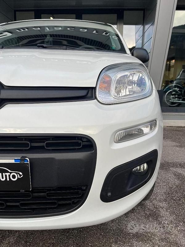 Usata Fiat Panda 4x4 86 CV (63 kW) 2020 Bianco Utilitaria