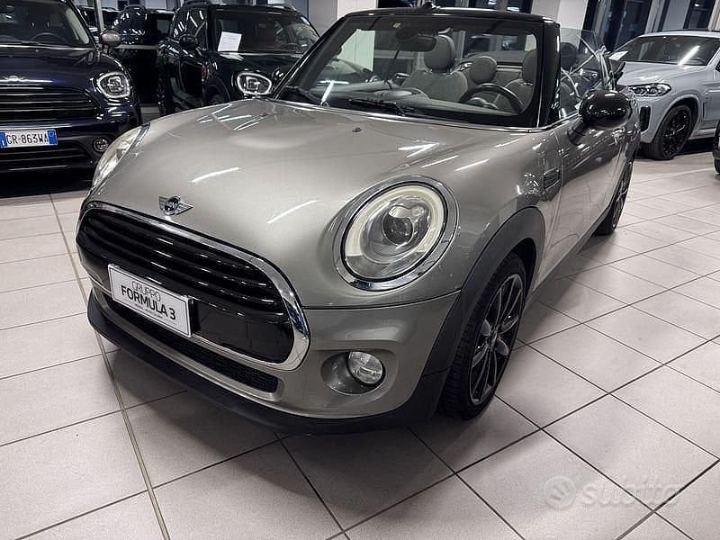 Grigio Usata 2018 Mini Cooper D Cabriolet Cabrio | 21.900 € (Molto cara) - Immagine 1/4