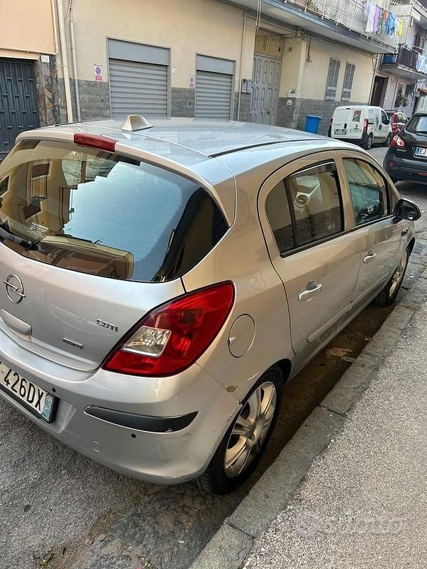 Occasion Opel Corsa 90 ch (66 kW) 2006 Gris Berline