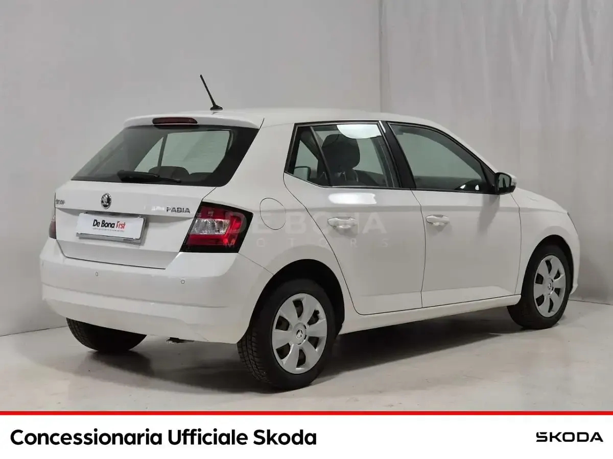 Usata Skoda Fabia Ambition 75 CV (55 kW) 2016 Bianco Berlina