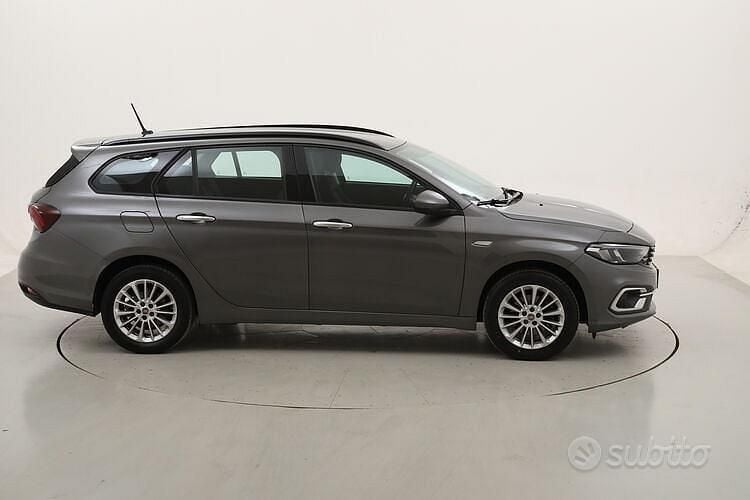 Usata Fiat Tipo Business 131 CV (96 kW) 2022 Grigio Station wagon