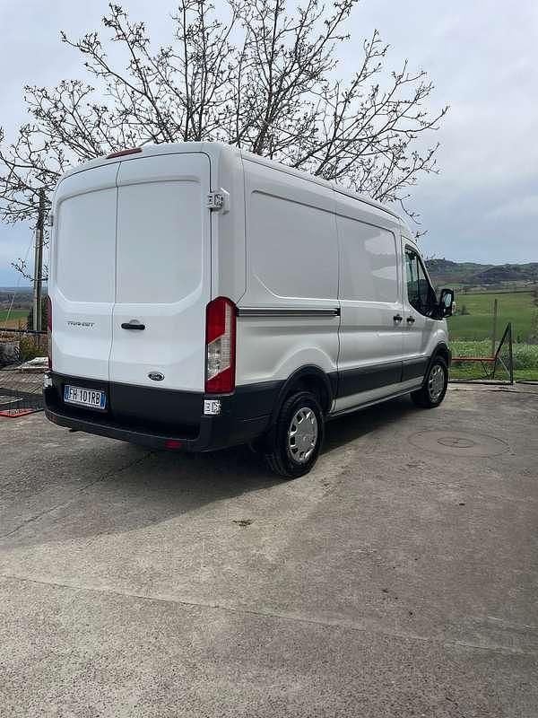 Usata Ford Transit 131 CV (96 kW) 2017 Bianco Furgone