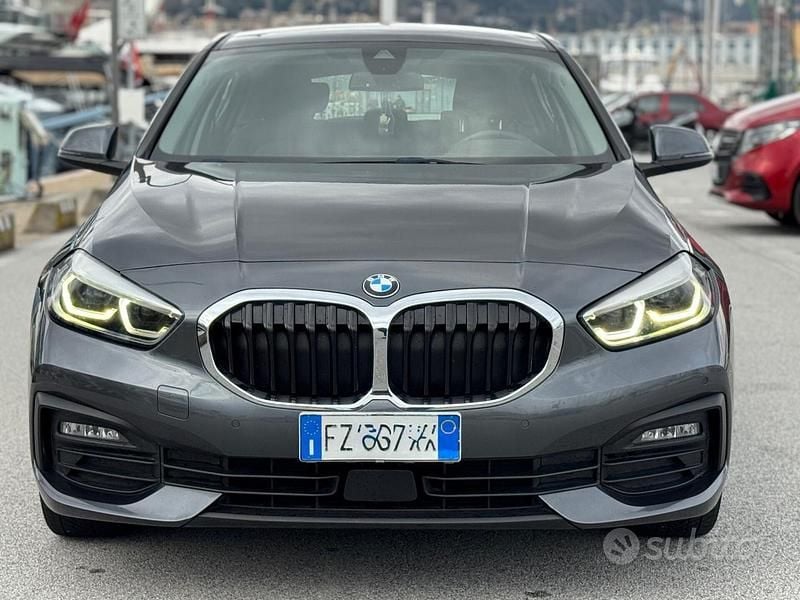 Usata BMW 116 Efficient Dynamics 116 CV (85 kW) 2020 Grigio Utilitaria