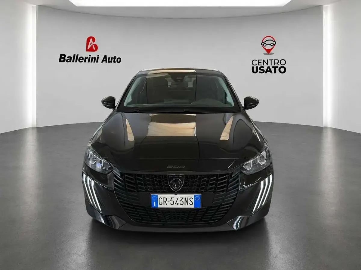 Usata Peugeot 208 Active 75 CV (55 kW) 2023 Nero Utilitaria