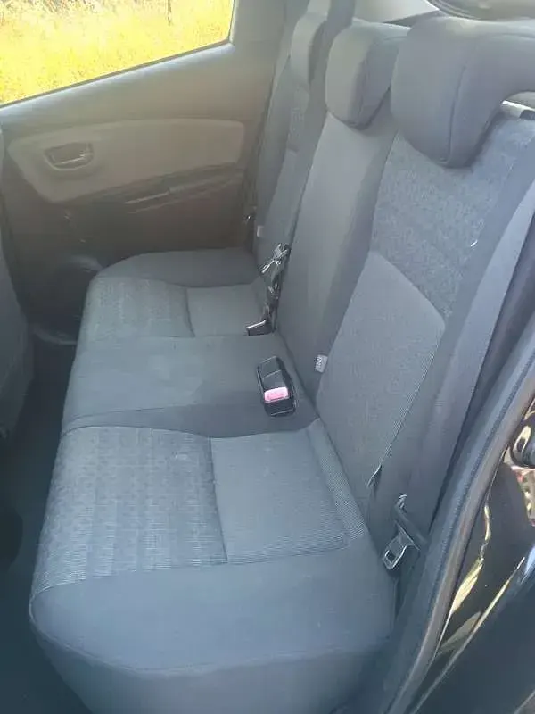 Usata Toyota Yaris 69 CV (50 kW) 2016 Nero Berlina
