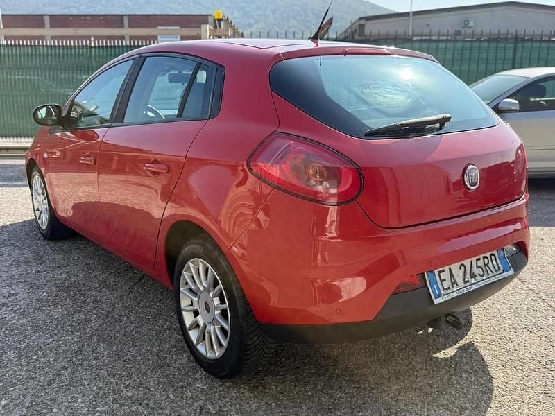 Usata Fiat Bravo Dynamic 89 CV (65 kW) 2010 Rosso Utilitaria