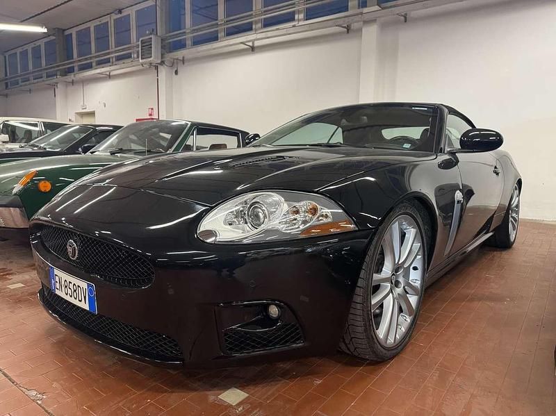 Usata Jaguar XK R 258 CV (189 kW) 2009 Nero Cabrio