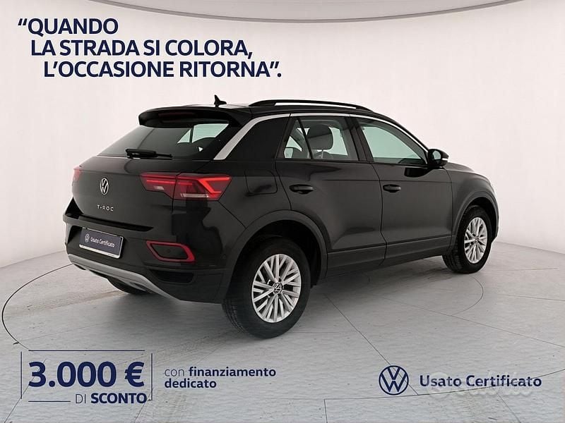Usata VW T-Roc Life 116 CV (85 kW) 2025 Deep black perlato SUV