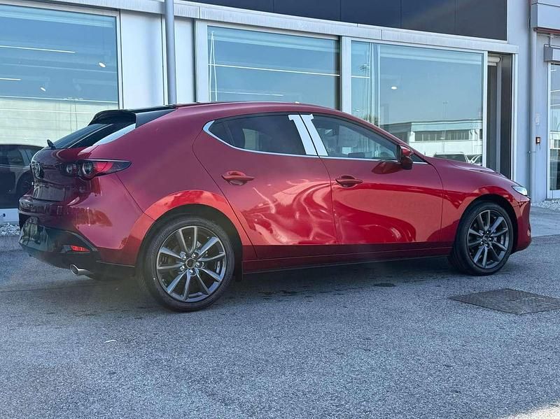 Nuova Mazda 3 Center-Line 140 CV (102 kW) 2026 Soul red crystal Berlina
