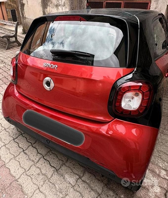 Usata Smart ForFour 90 CV (66 kW) 2023 Utilitaria