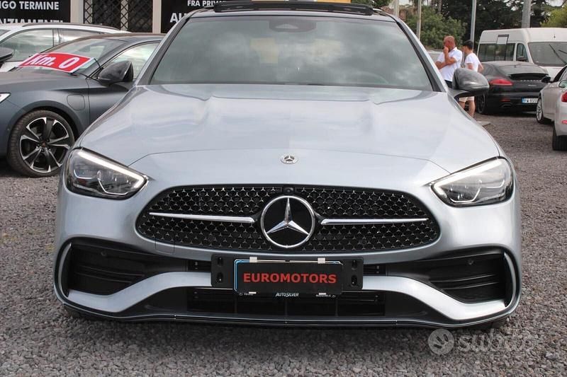 Usata Mercedes C220 AMG Line Premium Plus 200 CV (147 kW) 2024 Grigio Berlina