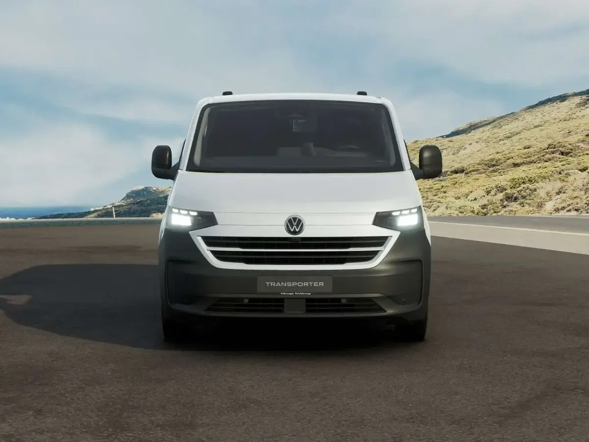 Nuova VW T7 150 CV (110 kW) 2026 Clear white Furgone