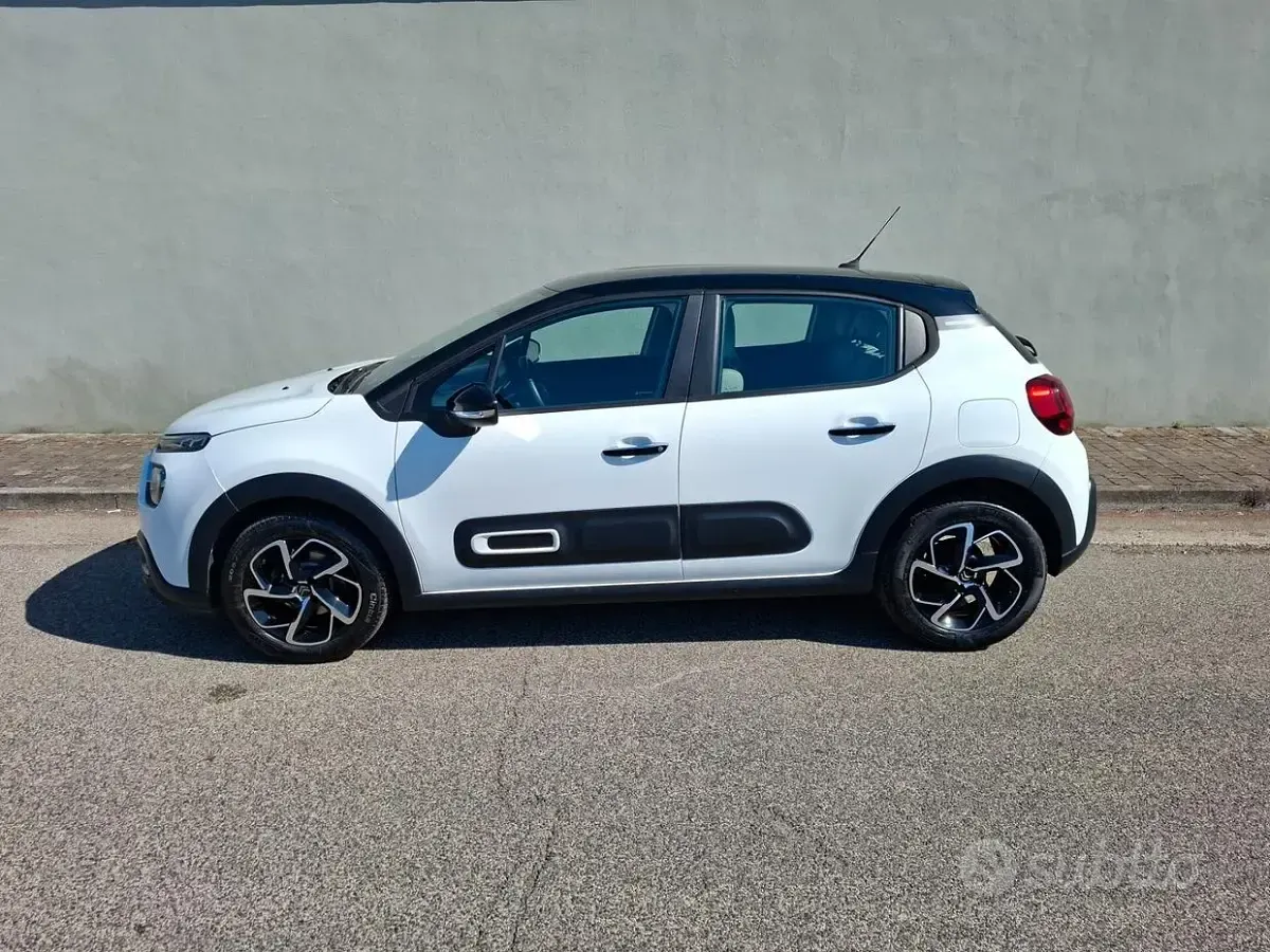 Usata Citroën C3 Feel 83 CV (61 kW) 2022 Bianco Utilitaria