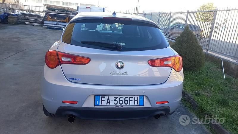 Usata Alfa Romeo Giulietta 150 CV (110 kW) 2015 Grigio Utilitaria