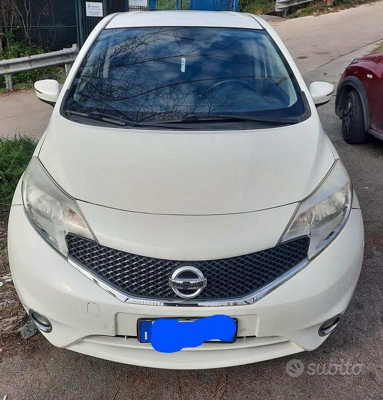 Usata Nissan Note Acenta 90 CV (66 kW) 2015 Bianco Utilitaria