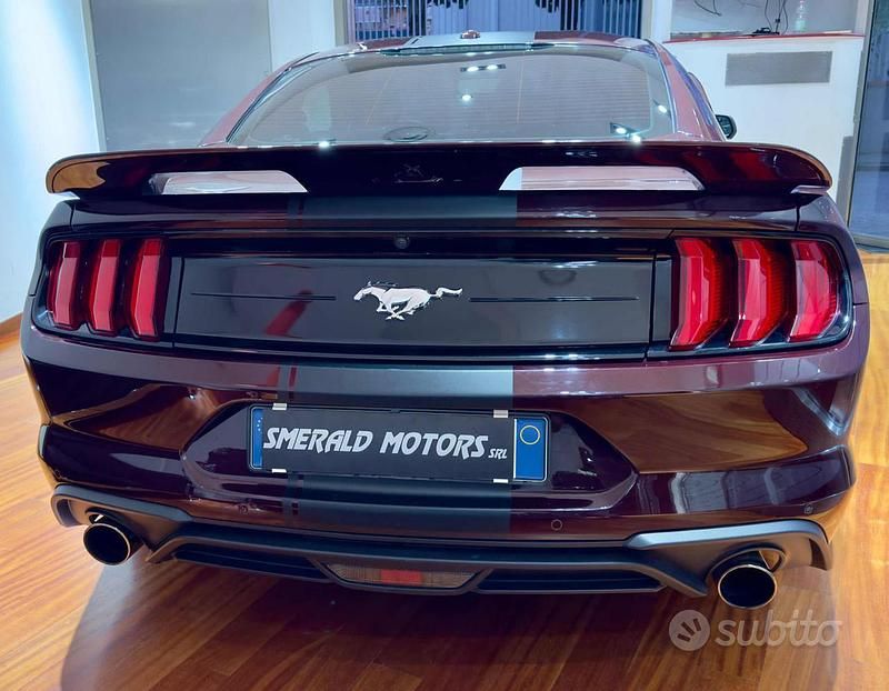 Usata Ford Mustang Fastback 314 CV (230 kW) 2018 Bordeaux Coupé