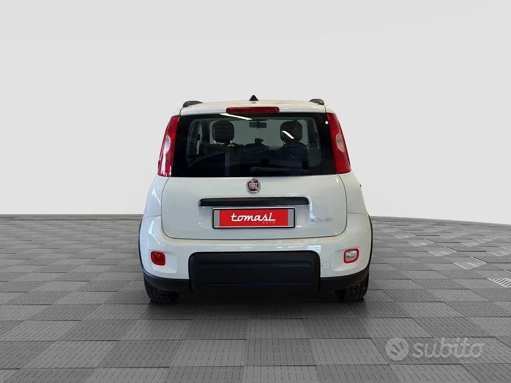 Usata Fiat Panda City Life 69 CV (50 kW) 2021 Bianco gelato Utilitaria