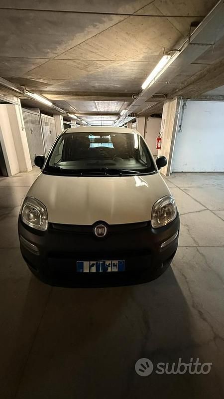 Usata Fiat Panda Pop 70 CV (51 kW) 2022 Bianco Utilitaria