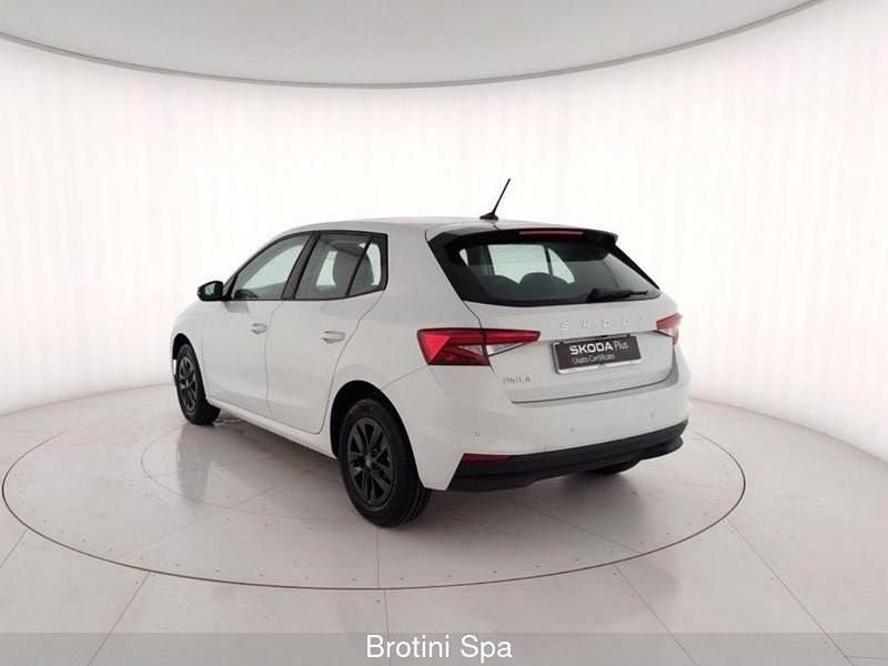 Nuova Skoda Fabia 80 CV (58 kW) 2025 Bianco metallizzato Berlina