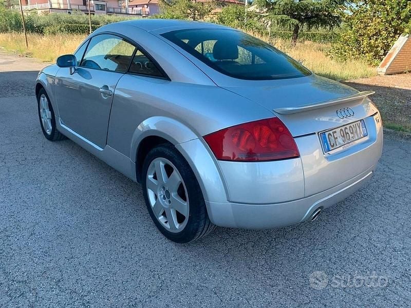 Second-hand Audi TT 180 CP (132 kW) 2002 Gri Coupe
