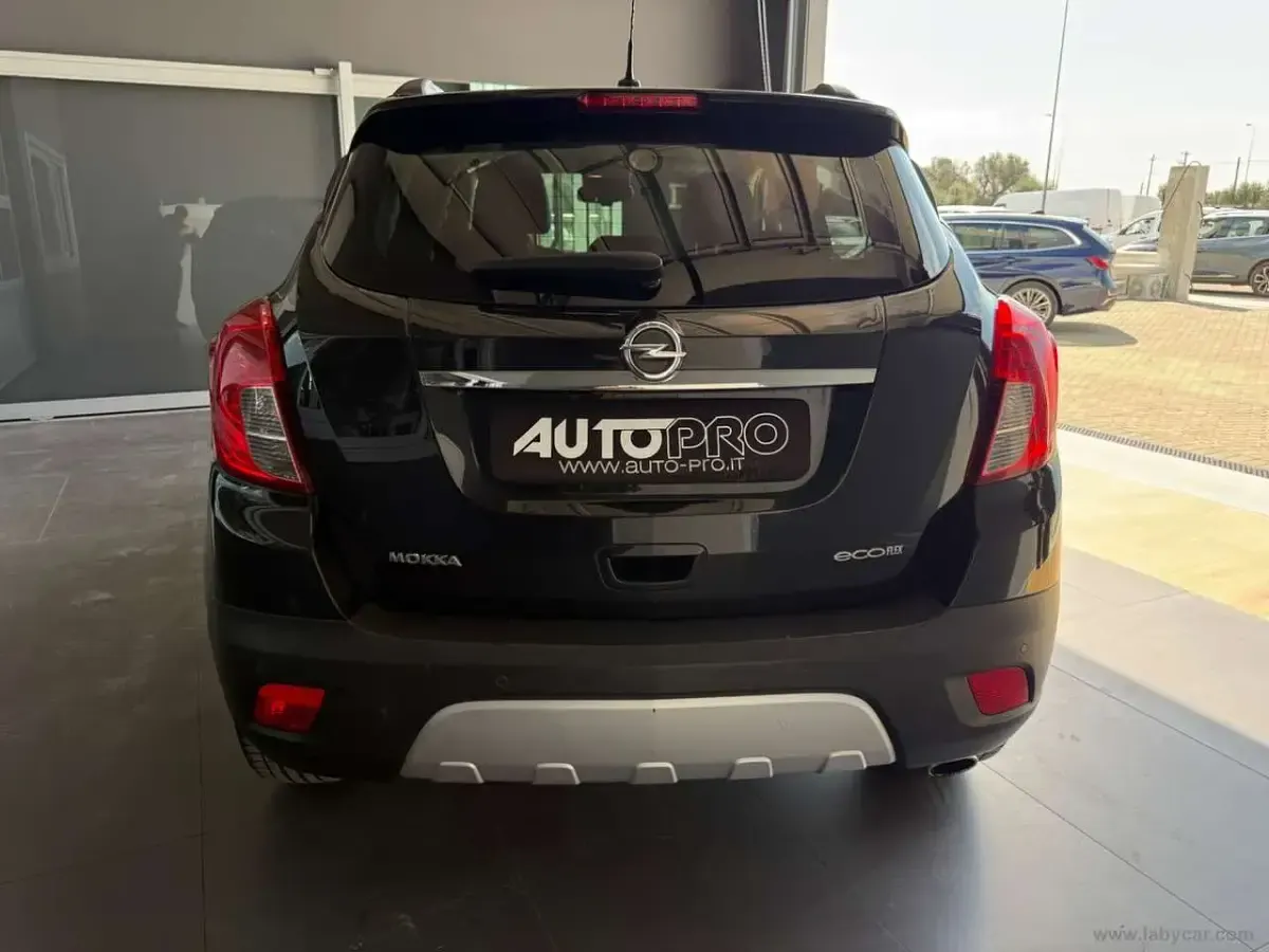 Usata Opel Mokka Cosmo 131 CV (96 kW) 2013 Nero SUV