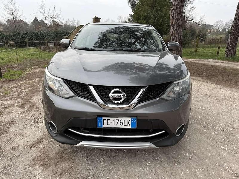 Usata Nissan Qashqai 110 CV (80 kW) 2016 Bianco SUV