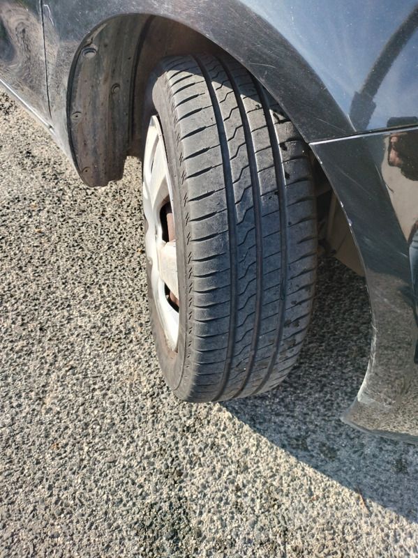 Usata Toyota Yaris 64 CV (47 kW) 2008 Nero Utilitaria