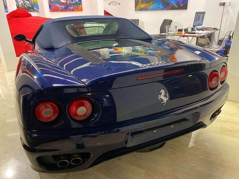 Usata Ferrari 360 400 CV (294 kW) 2004 Blu/azzurro Coupé