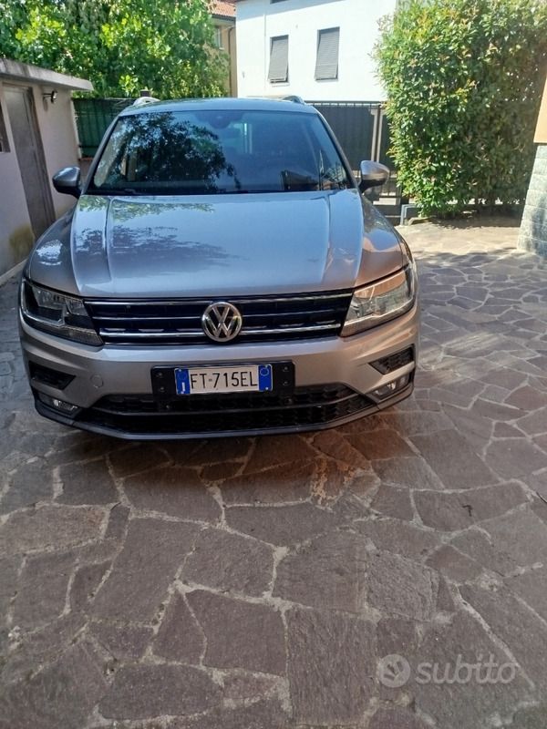 Usata VW Tiguan Business 116 CV (85 kW) 2018 Grigio SUV