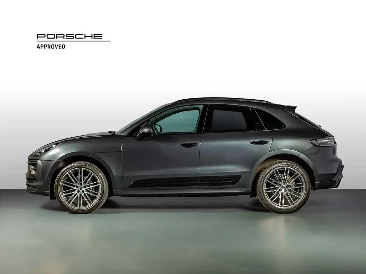 Usata Porsche Macan 2023 Grigio vulcano metallizzato SUV