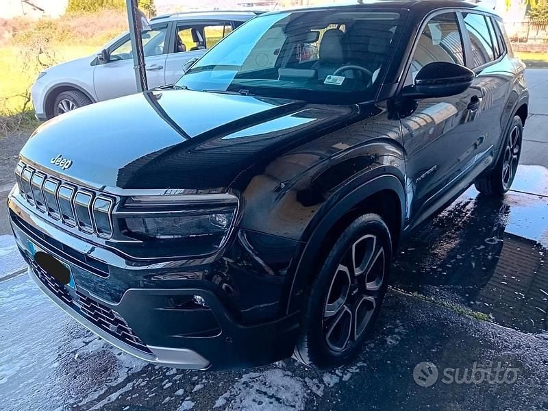 Usata Jeep Avenger Altitude 100 CV (73 kW) 2023 Nero SUV