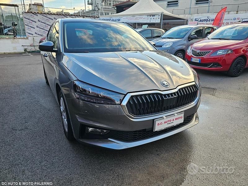 Usata Skoda Fabia Ambition 80 CV (58 kW) 2022 Grigio Berlina
