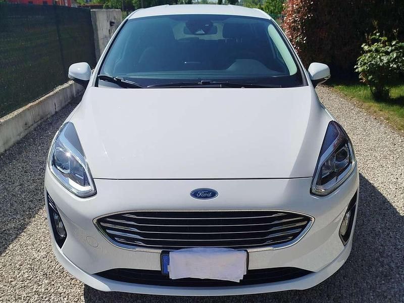 Usata Ford Fiesta Titanium 86 CV (63 kW) 2020 Bianco Utilitaria
