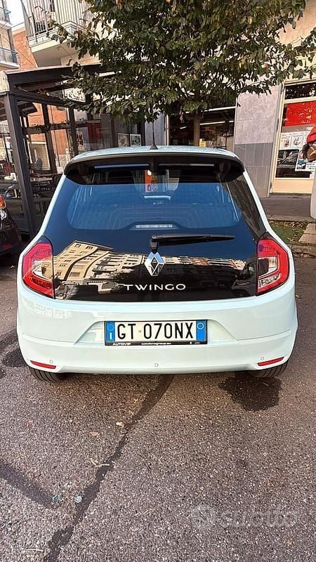Usata Renault Twingo 60 kW (82 CV) 2024 Utilitaria