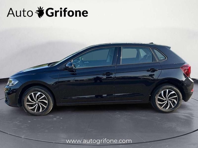 Usata VW Polo Life 90 CV (66 kW) 2023 Nero Utilitaria