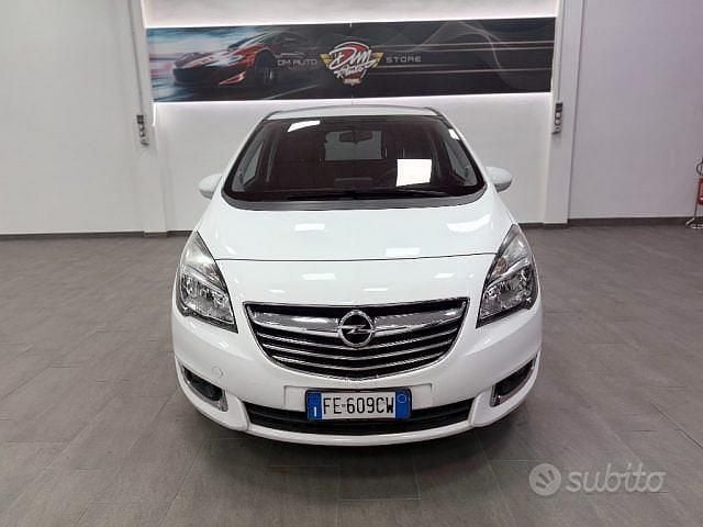 Usata Opel Meriva Cosmo 136 CV (100 kW) 2016 Bianco Monovolume
