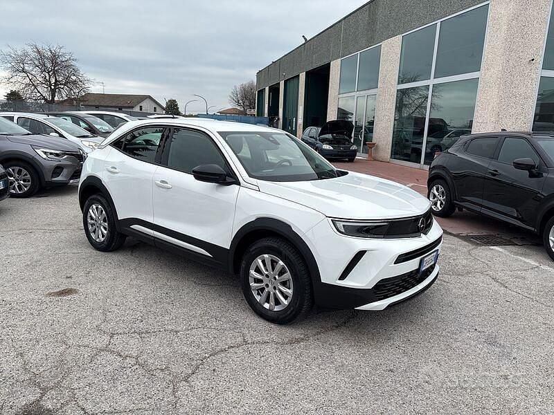 Usata Opel Mokka GS Line 131 CV (96 kW) 2022 Bianco SUV