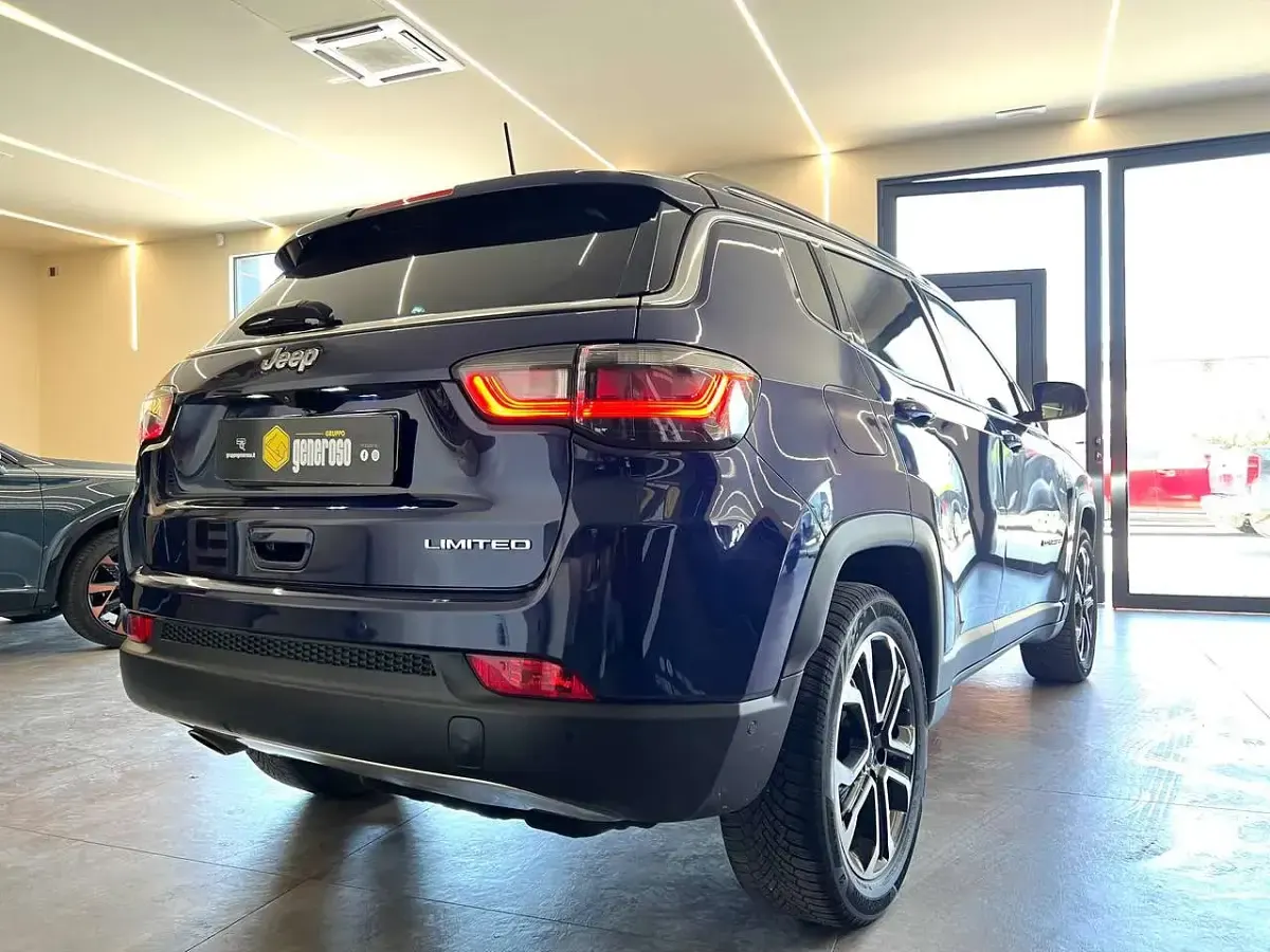 Usata Jeep Compass 131 CV (96 kW) 2021 Blu/azzurro SUV