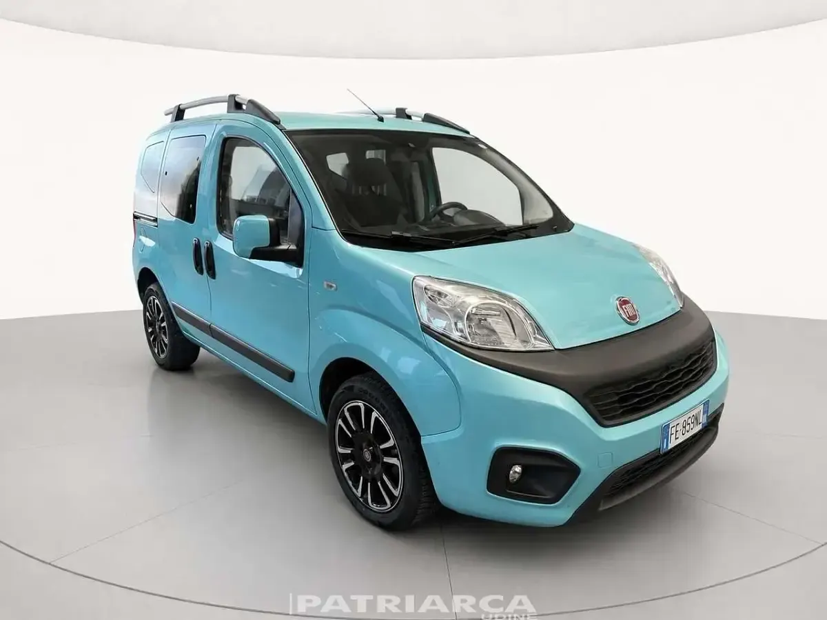 Usata Fiat Qubo Dynamic 80 CV (58 kW) 2016 Blu/azzurro Monovolume