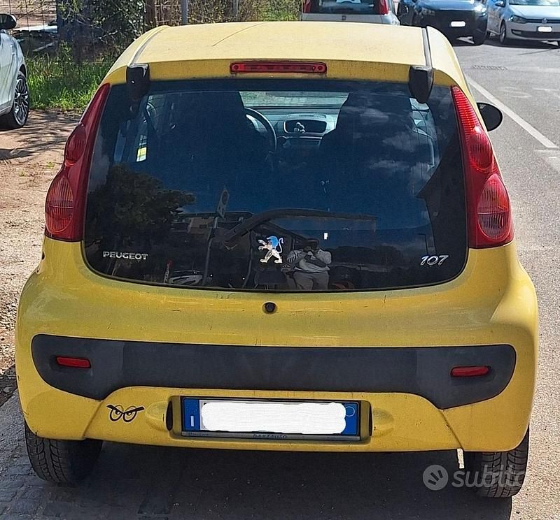 Usata Peugeot 107 68 CV (50 kW) 2009 Giallo Utilitaria