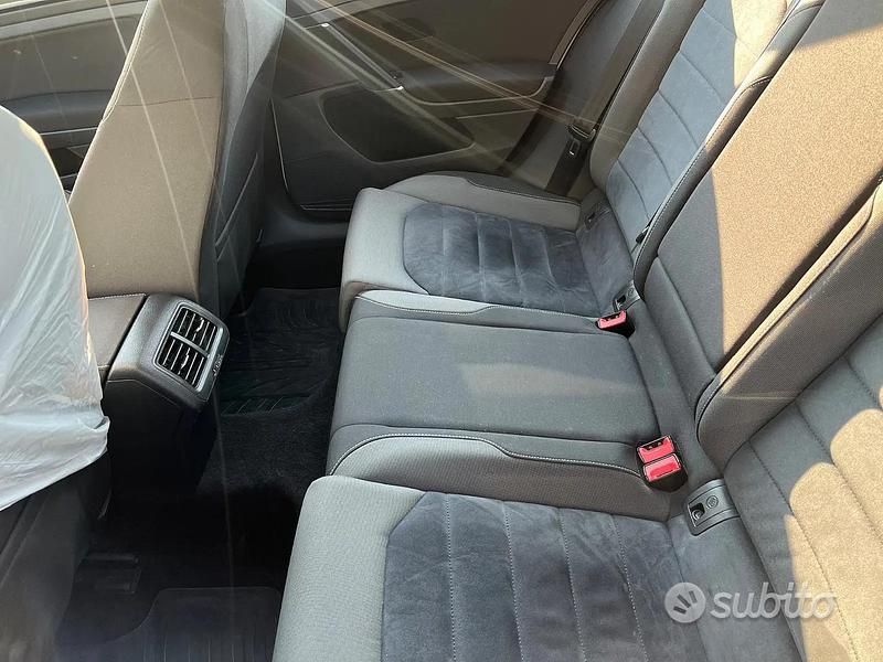 Usata VW Golf VII 110 CV (80 kW) 2016 Bianco Berlina