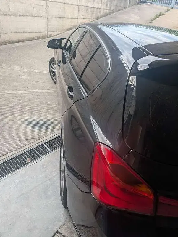 Usata BMW 118 Advantage 136 CV (100 kW) 2019 Nero Berlina